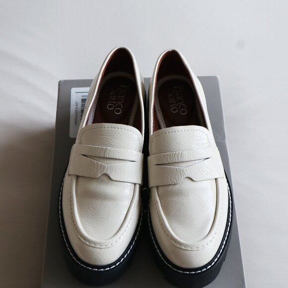 BNIB Franco Sarto Balin Lug Sole Penny Loafer in Putty - Picture 2 of 9
